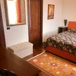Roomantic & Piscina Idromassaggio Bed and breakfast 4*