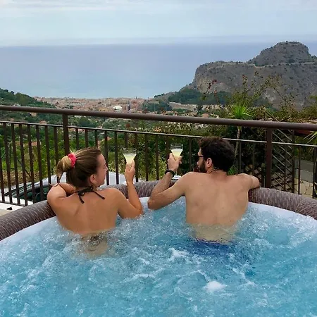 Roomantic & Piscina Idromassaggio Cefalù