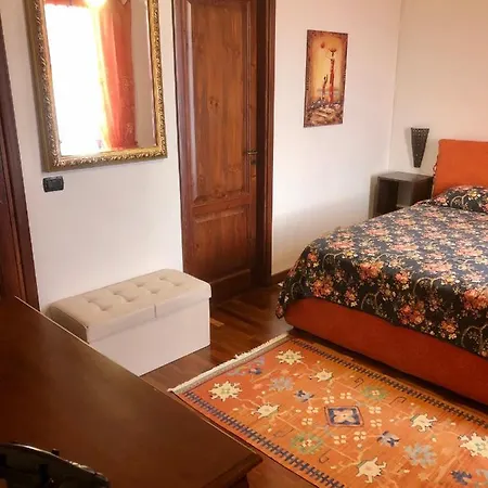 Roomantic & Piscina Idromassaggio Bed & Breakfast *