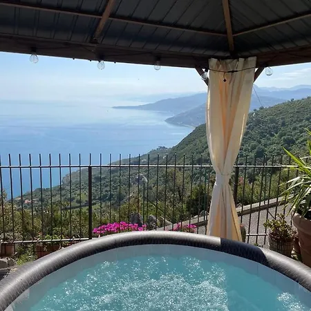 Roomantic&piscina Idromassaggio