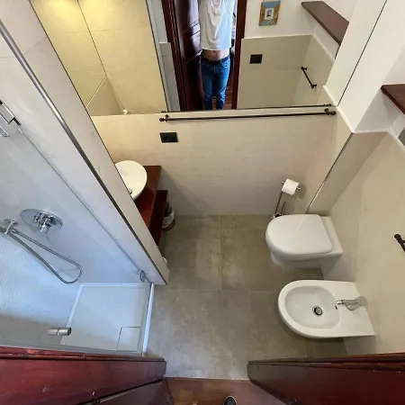 Roomantic & Piscina Idromassaggio Nocleg ze śniadaniem Cefalù