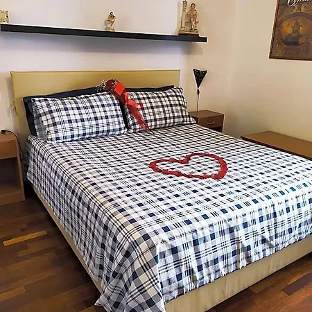 Roomantic & Piscina Idromassaggio Bed & Breakfast 4*