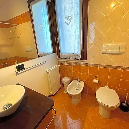 Roomantic & Piscina Idromassaggio Cefalù