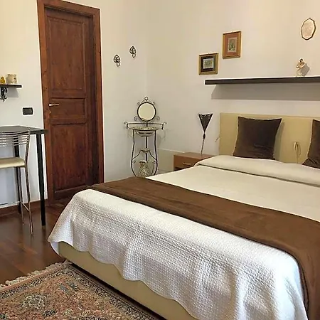 Bed & Breakfast Roomantic & Piscina Idromassaggio Cefalù