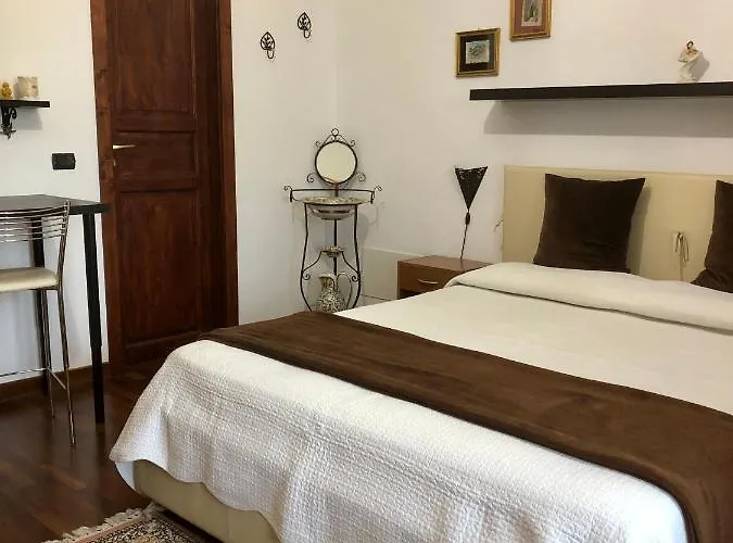 Oda ve Kahvaltı Roomantic & Piscina Idromassaggio