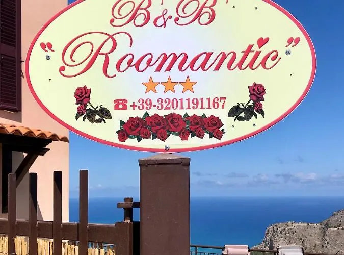 Roomantic & Piscina Idromassaggio 切法卢