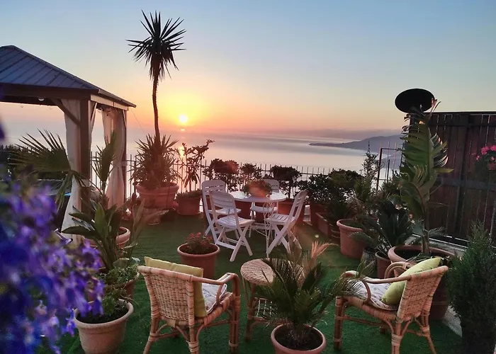 Roomantic & Piscina Idromassaggio Cefalù