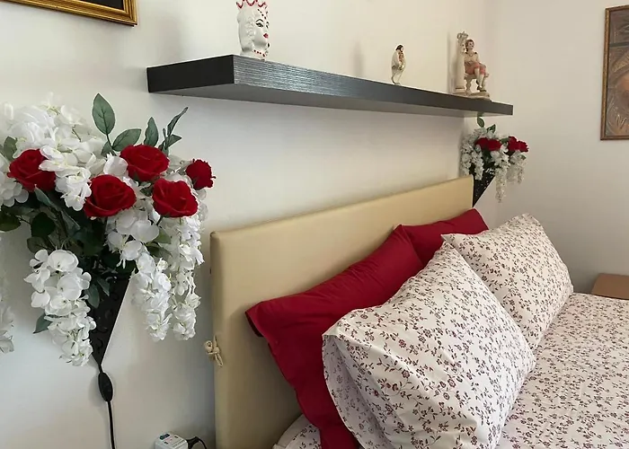 Roomantic & Piscina Idromassaggio 4* Cefalù